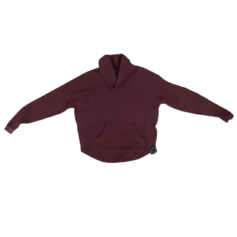 Top Long Sleeve By Charlie B In Maroon, Size: Xs Classic Men's Pin