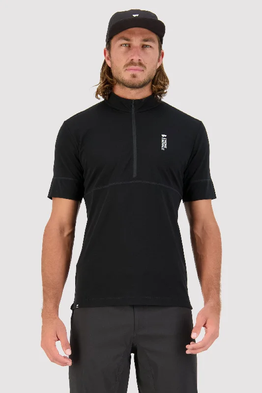 Cadence Merino Half Zip T - Black Hip Men's Retro