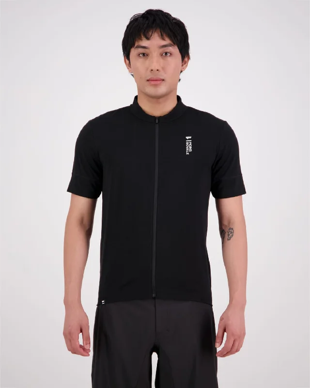 Roam Cargo Merino Full Zip T-Shirt - Black Practical Men's Quick