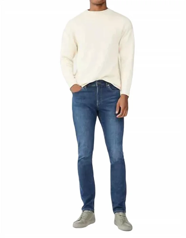 Cooper Tapered Jeans In Aspen Sporty Men's Athleisure 